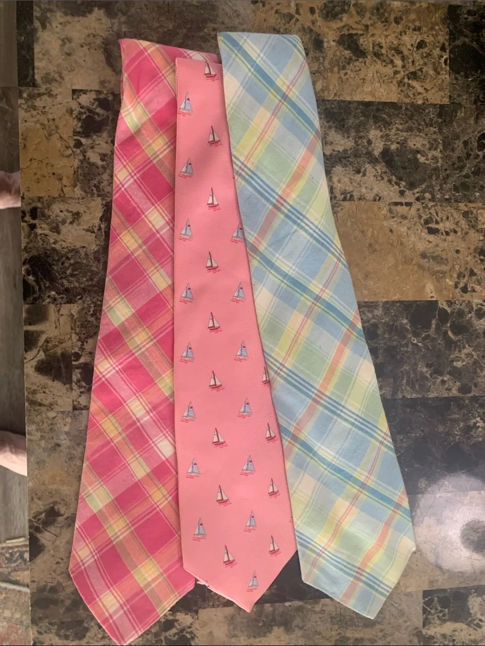 Brooks Brothers Pastel Pink and Blue Plaid with Pink Sailboat Tie